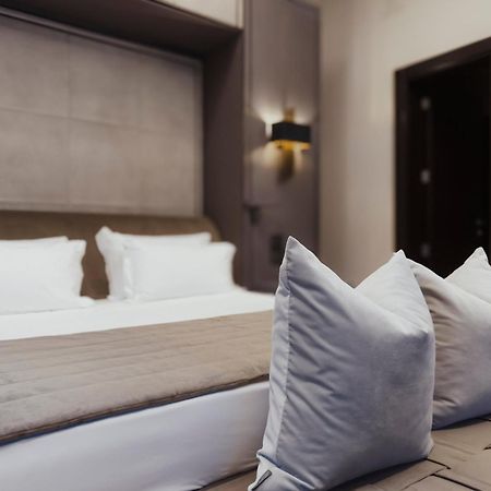 Casa 300Mila Hotell Lecce Exteriör bild